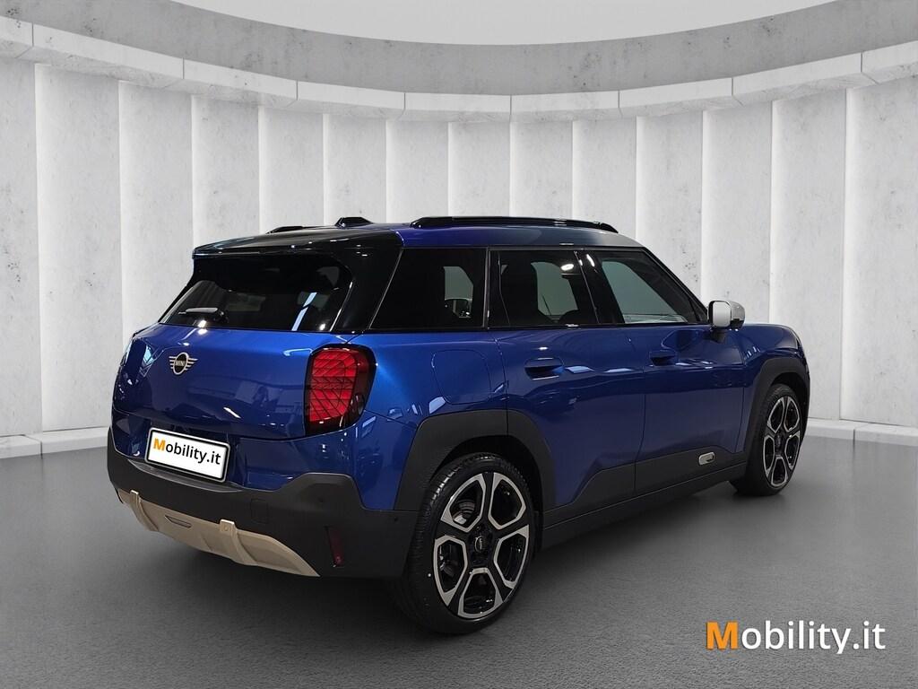 Mini Mini Aceman E Favoured