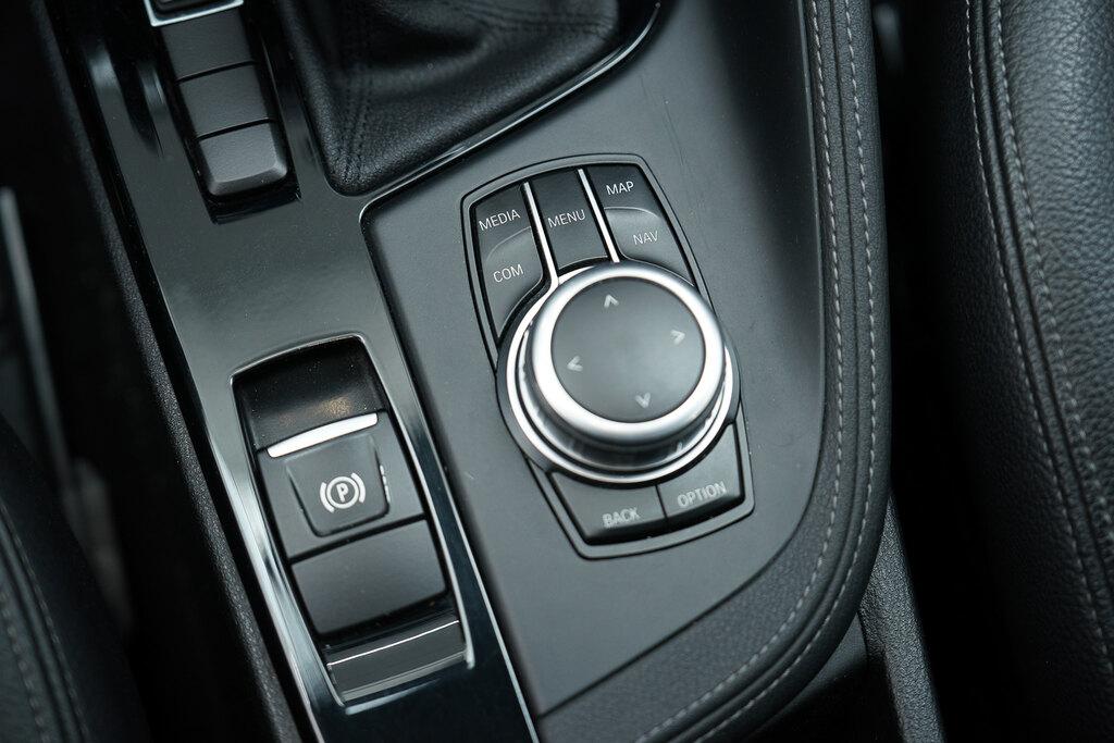 BMW X1 sdrive18d xLine auto my18