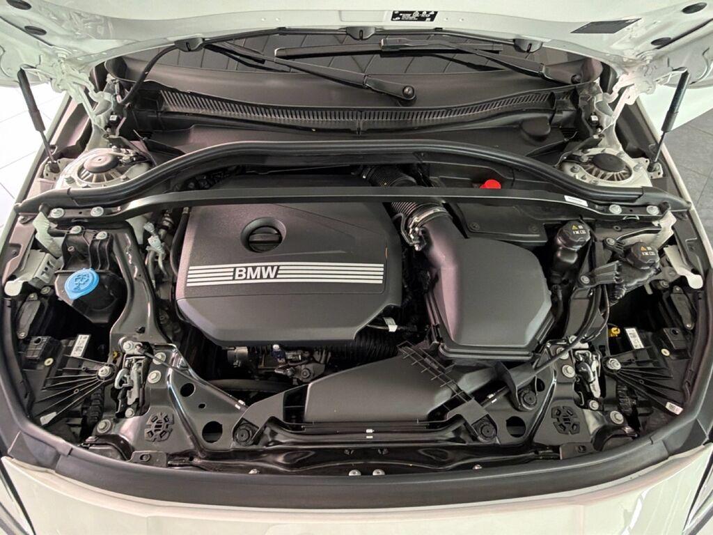BMW Serie 1 120 48V MSport auto