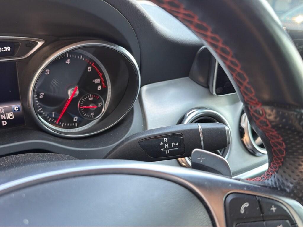 Mercedes GLA 220 d Premium 4matic auto