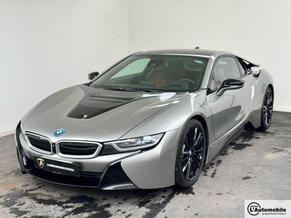 BMW i8 Coupe 1.5 auto
