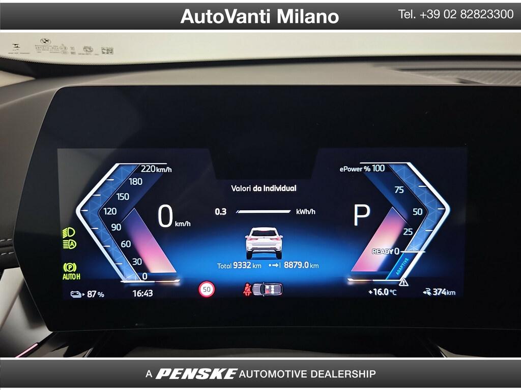 BMW iX1 edrive 20 X-Line