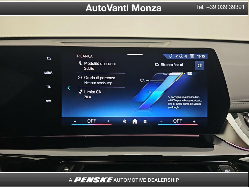 BMW iX1 edrive 20 X-Line