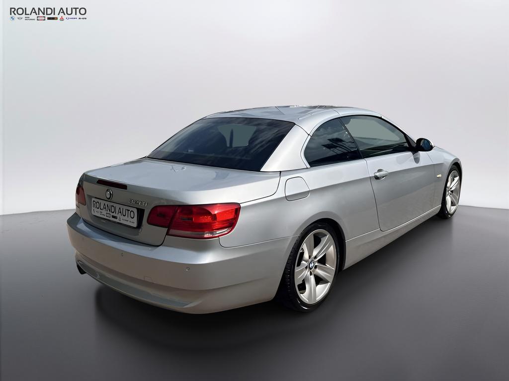 BMW Serie 3 320i Cabrio Attiva 170cv