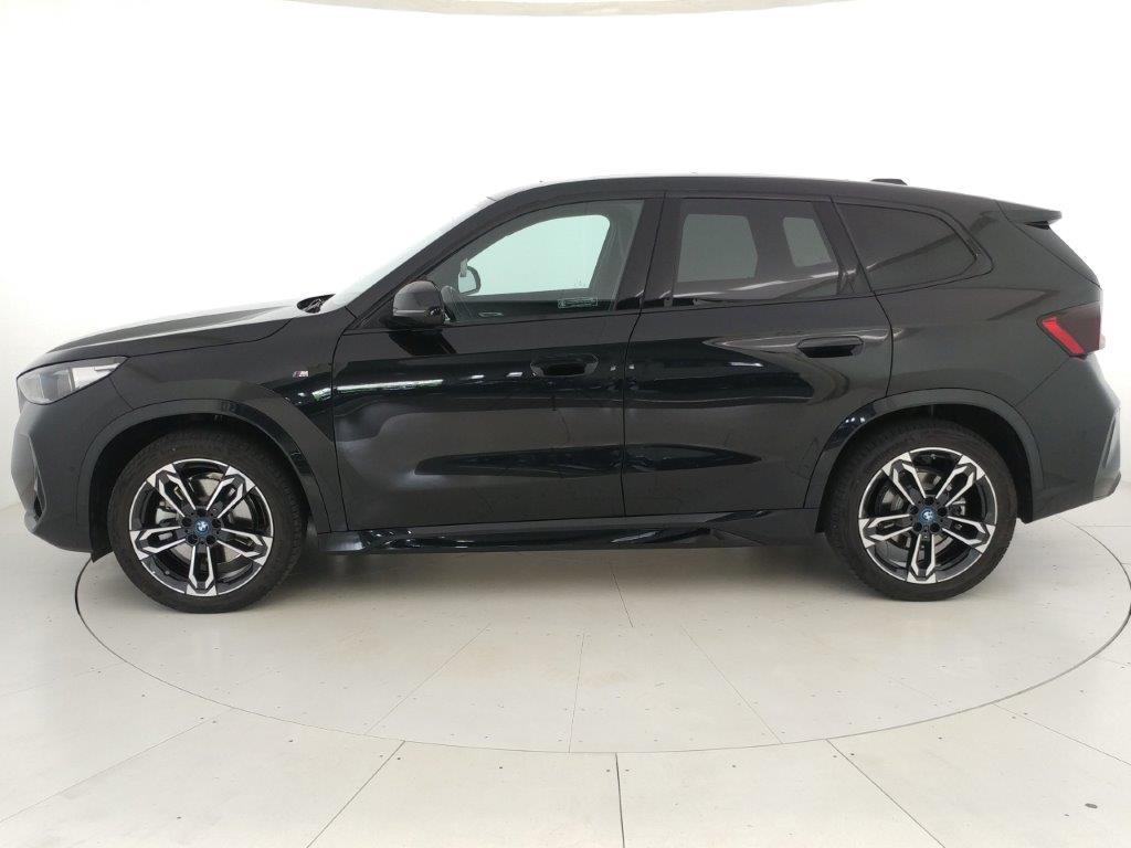 BMW iX1 30 xdrive Msport