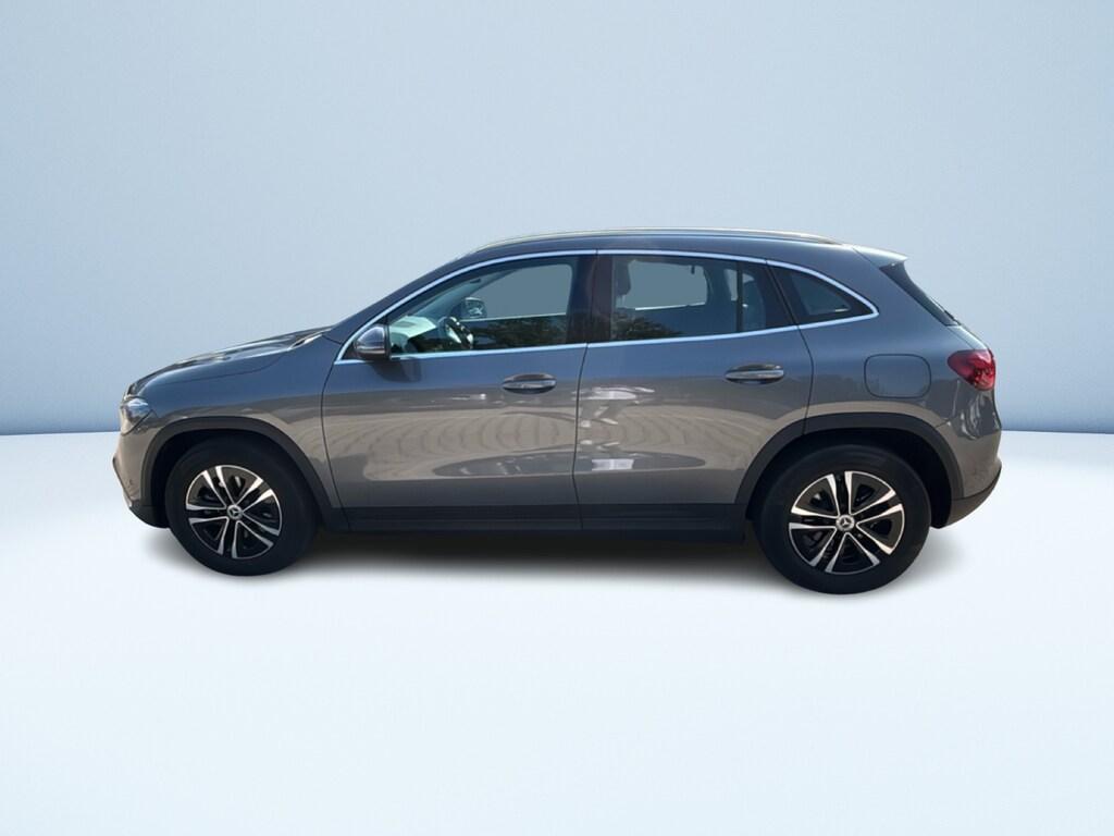Mercedes GLA 180 d Advanced auto