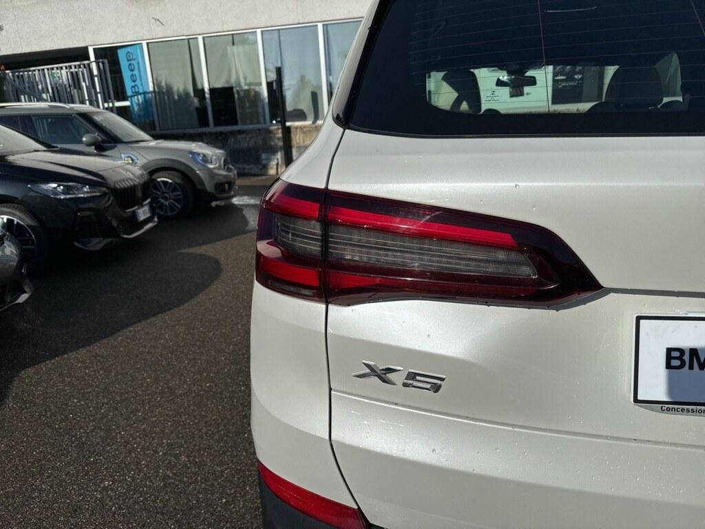 BMW X5 xdrive40d mhev 48V xLine auto