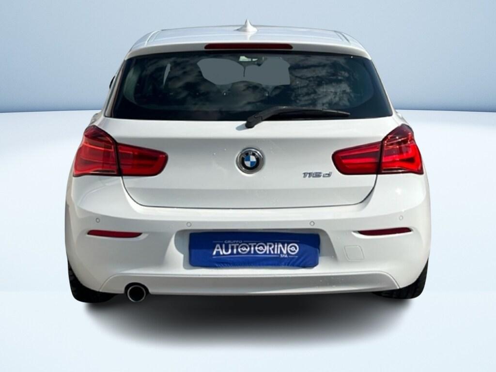 BMW Serie 1 116d Advantage 5p auto