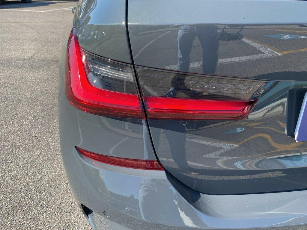 BMW Serie 3 320d Touring mhev 48V xdrive Msport auto