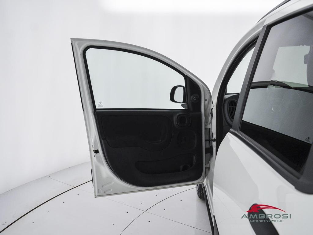 Fiat Panda 1.0 firefly hybrid Cross s&s 70cv 5p.ti