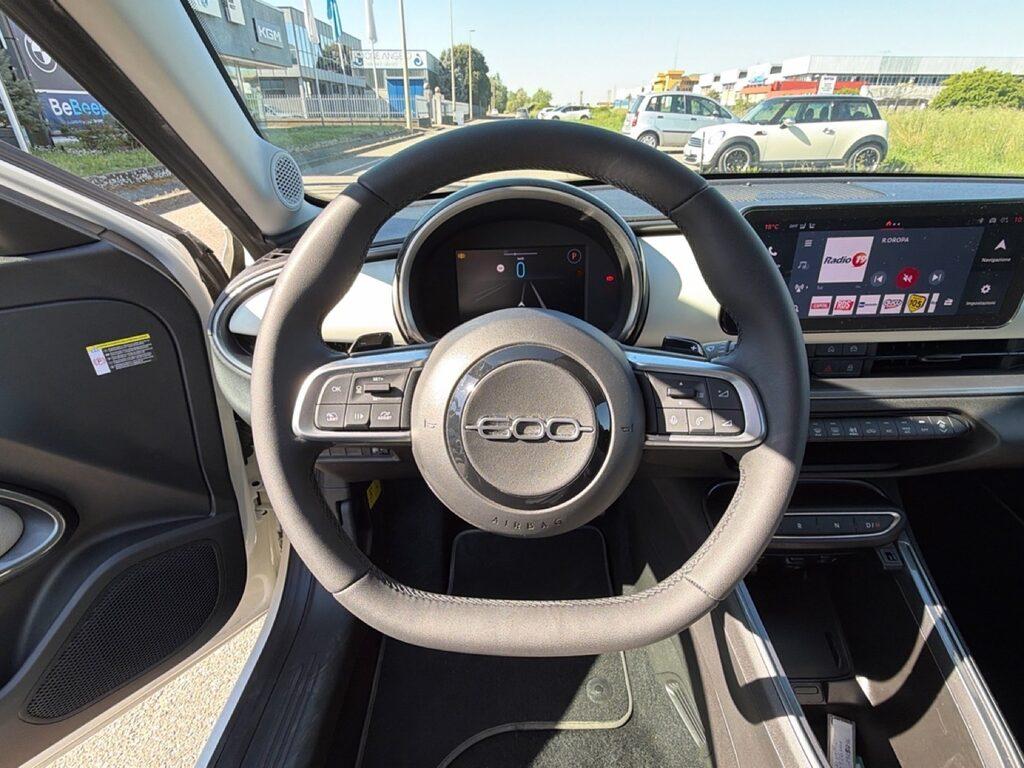 Fiat 600 1.2 hybrid La Prima