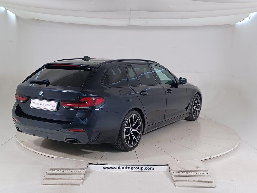 BMW Serie 5 520d Touring mhev 48V xdrive Msport auto