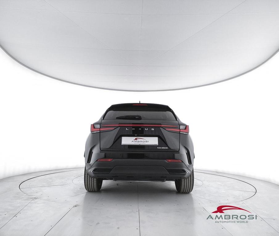 Lexus NX 2.5 hybrid Luxury 4wd e-cvt