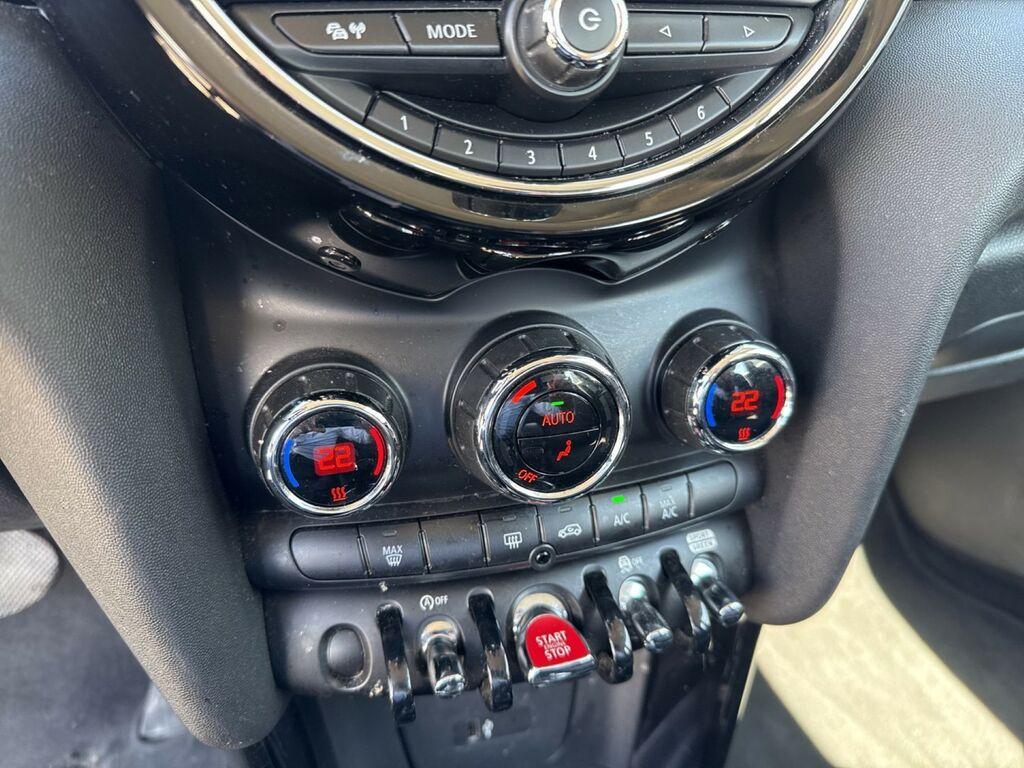 Mini Cooper D 1.5 TwinPower Turbo Cooper D Hype DCT