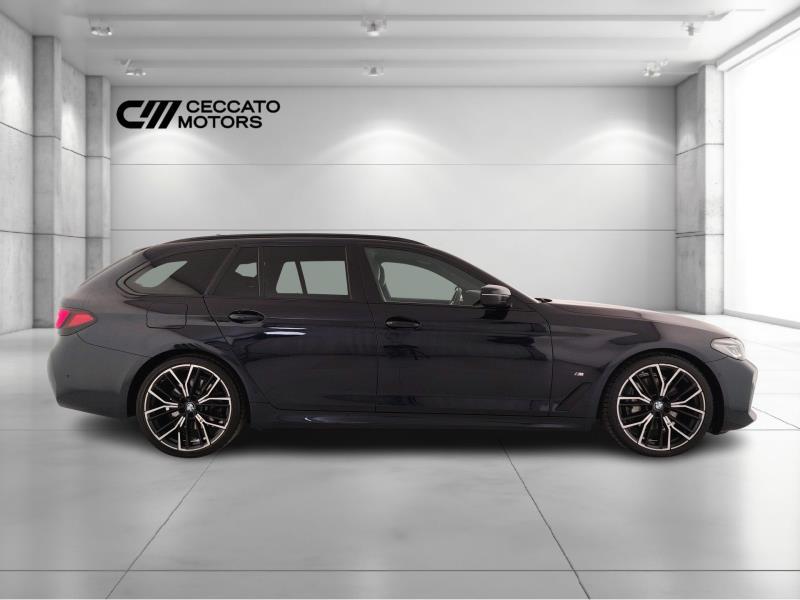 BMW Serie 5 530d Touring mhev 48V xdrive Luxury auto
