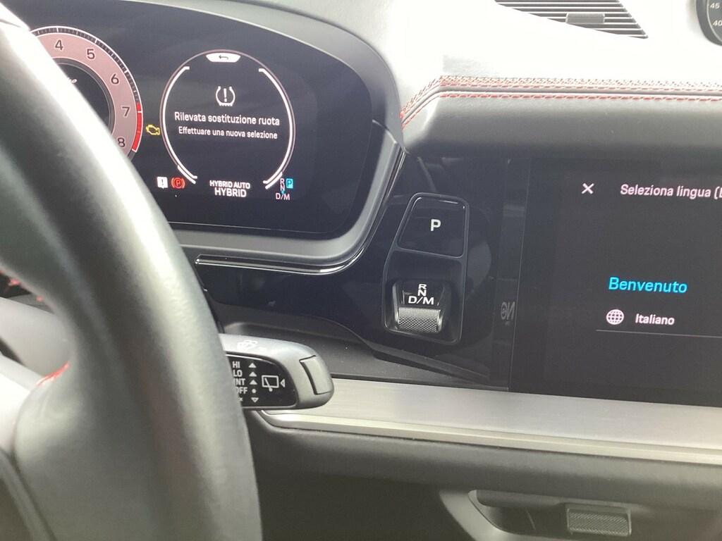 Porsche Cayenne 4.0 e-hybrid Turbo tiptronic