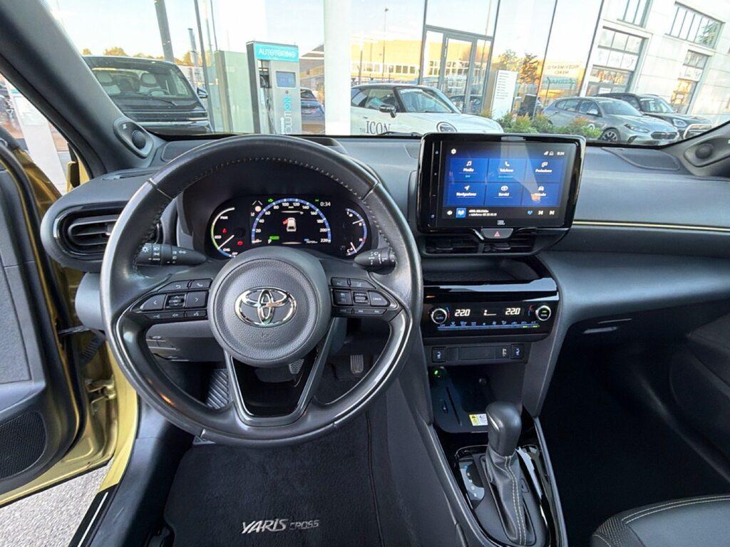 Toyota Yaris Cross 1.5h Premiere fwd 116cv e-cvt