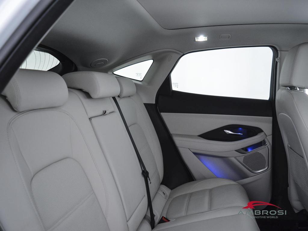 Jaguar E-Pace 2.0 D163 R-Dynamic SE awd auto