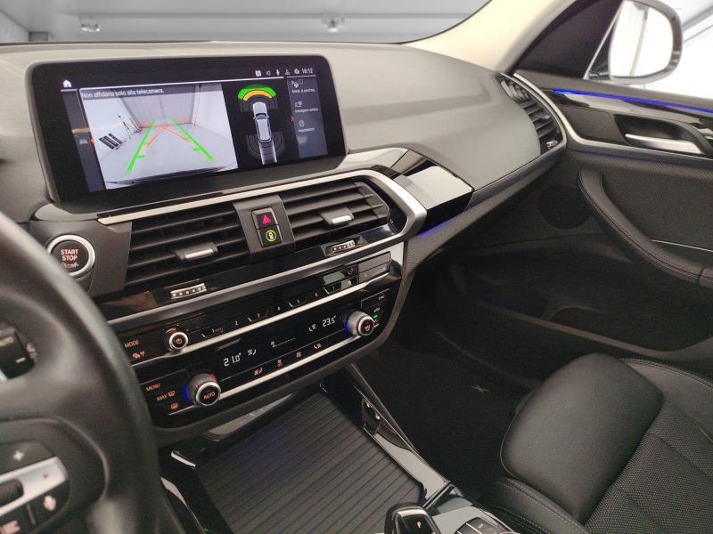 BMW X3 xdrive20d mhev 48V xLine auto