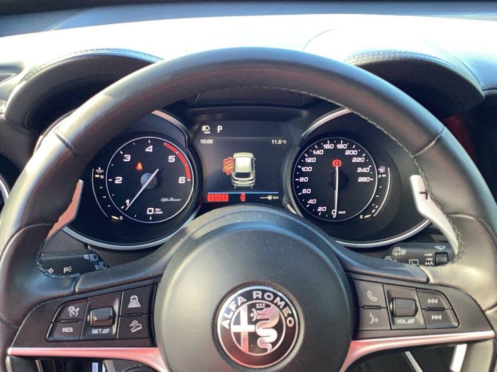 Alfa Romeo Stelvio 2.2 t Executive Q4 210cv auto my19