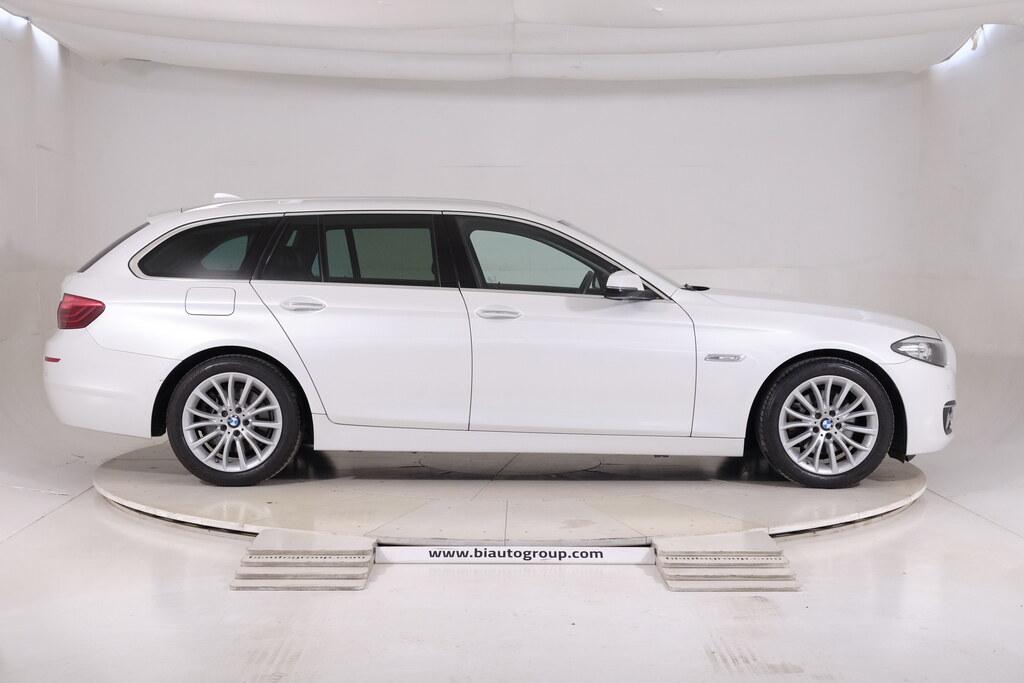BMW Serie 5 520d Touring Luxury 190cv