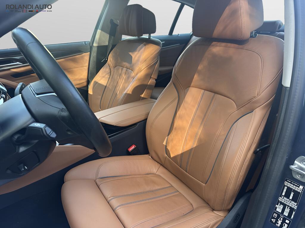 BMW Serie 5 530d mhev 48V xdrive Luxury auto