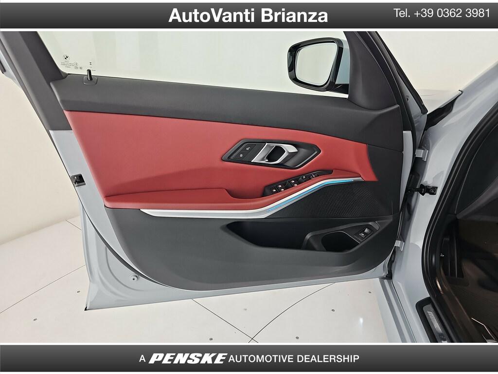 BMW Serie 3 320d Touring mhev 48V Msport auto