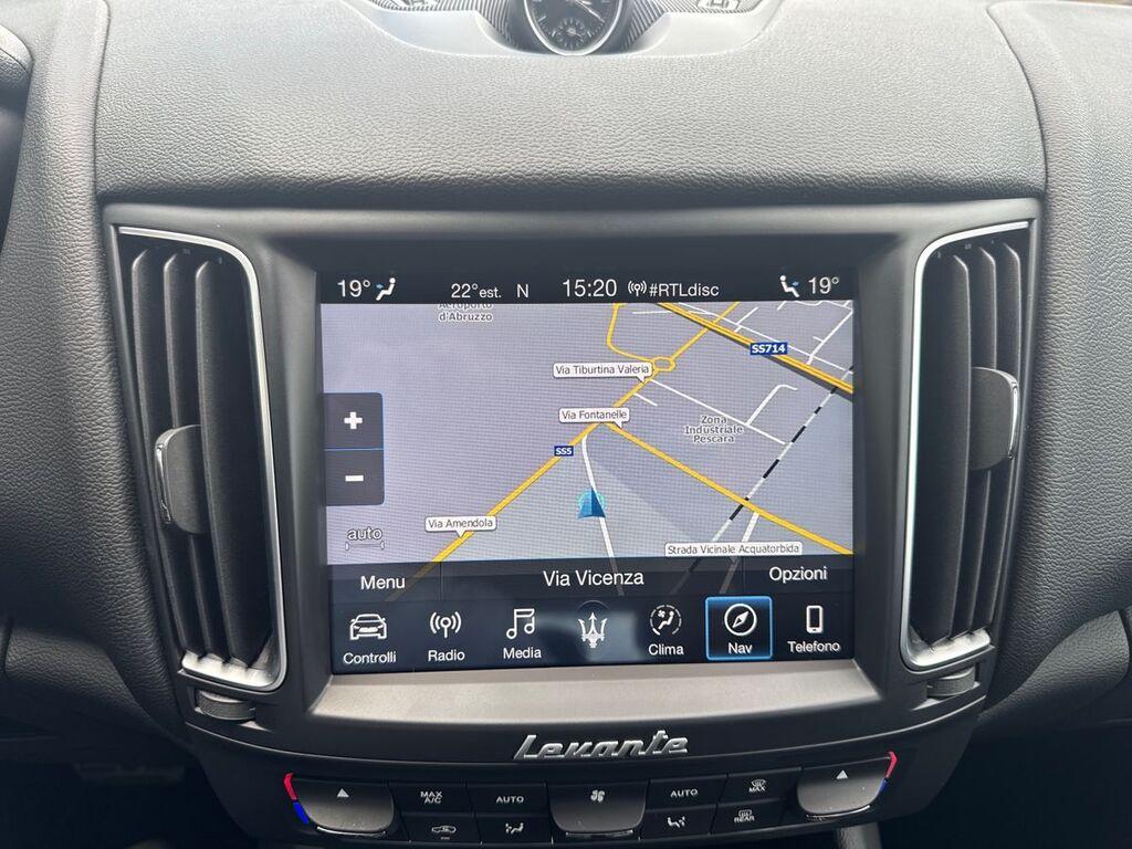 Maserati Levante 3.0 V6 Gransport 250cv auto my20