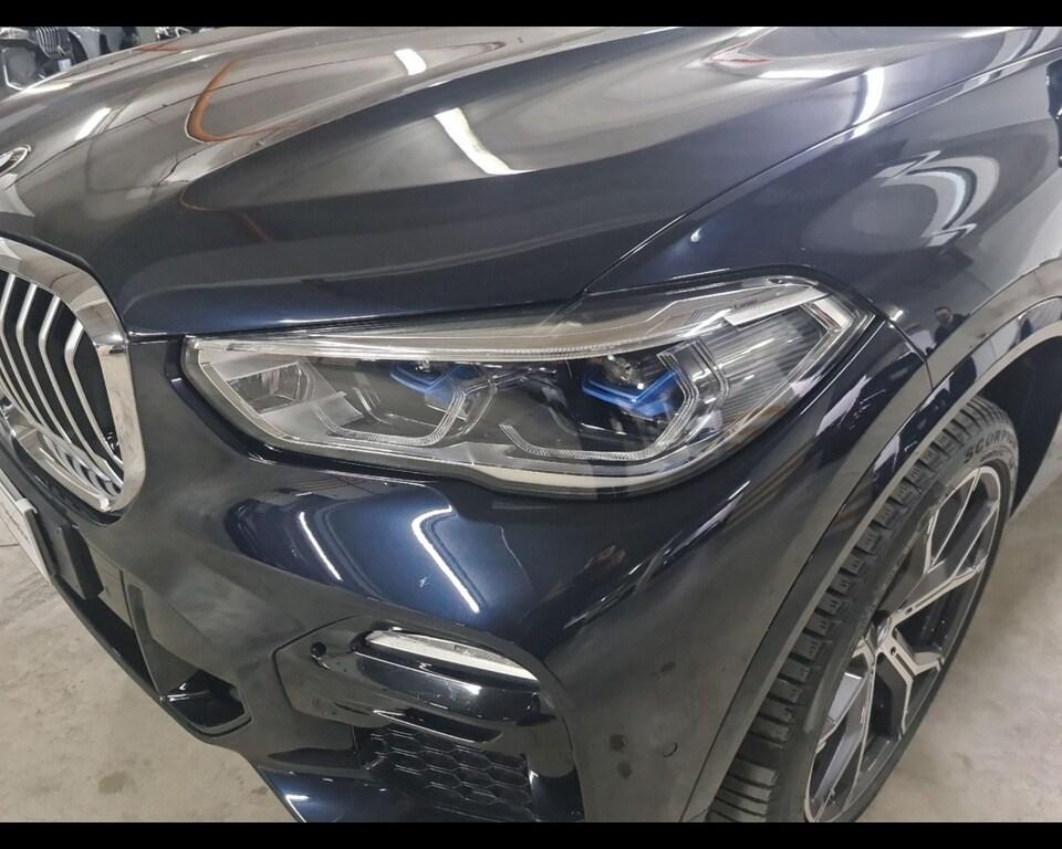 BMW X5 xdrive40d mhev 48V Msport auto