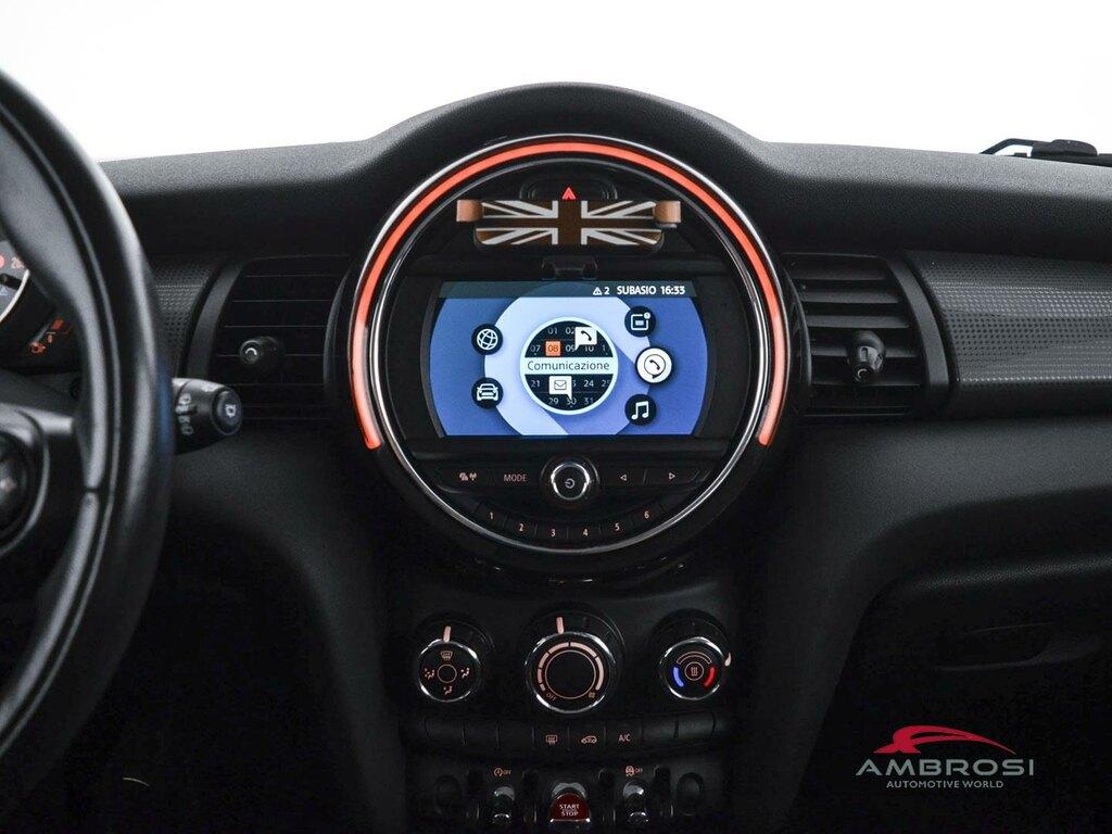 Mini Cooper 1.5 TwinPower Turbo Cooper Hype DCT