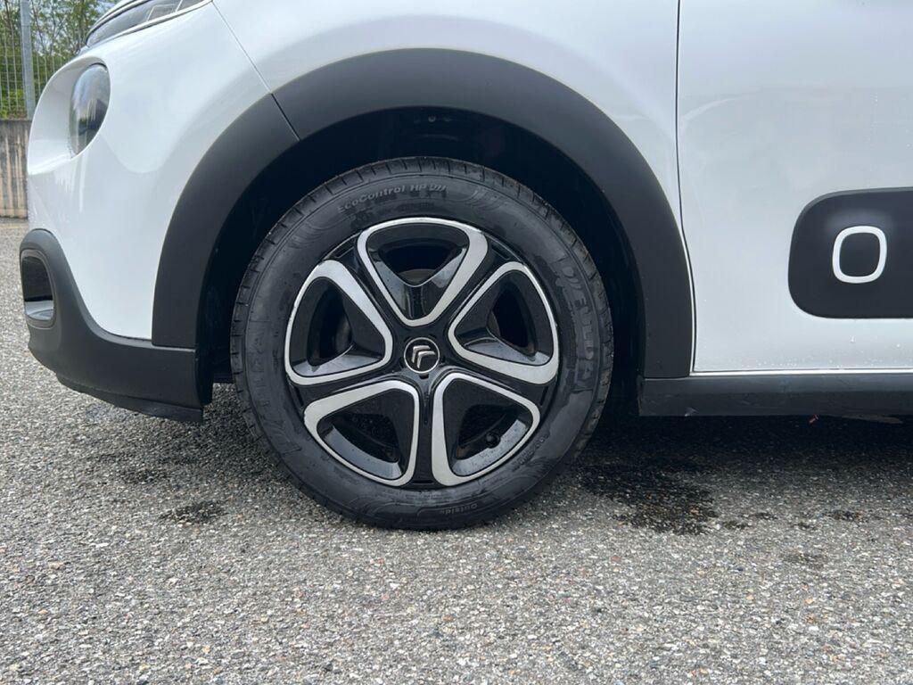 Citroen C3 1.2 puretech Shine 82cv