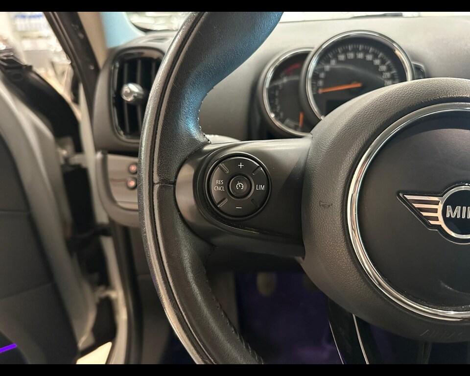 Mini Cooper Countryman 1.5 TwinPower Turbo Cooper Hype