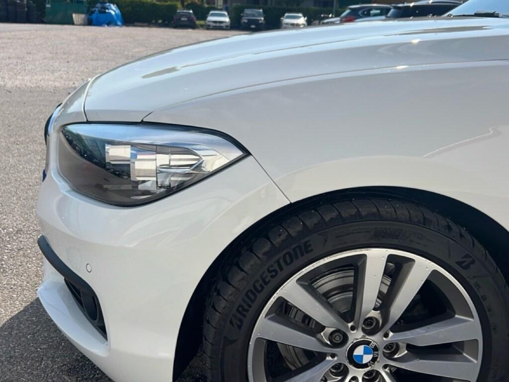 BMW Serie 1 116d Advantage 5p auto