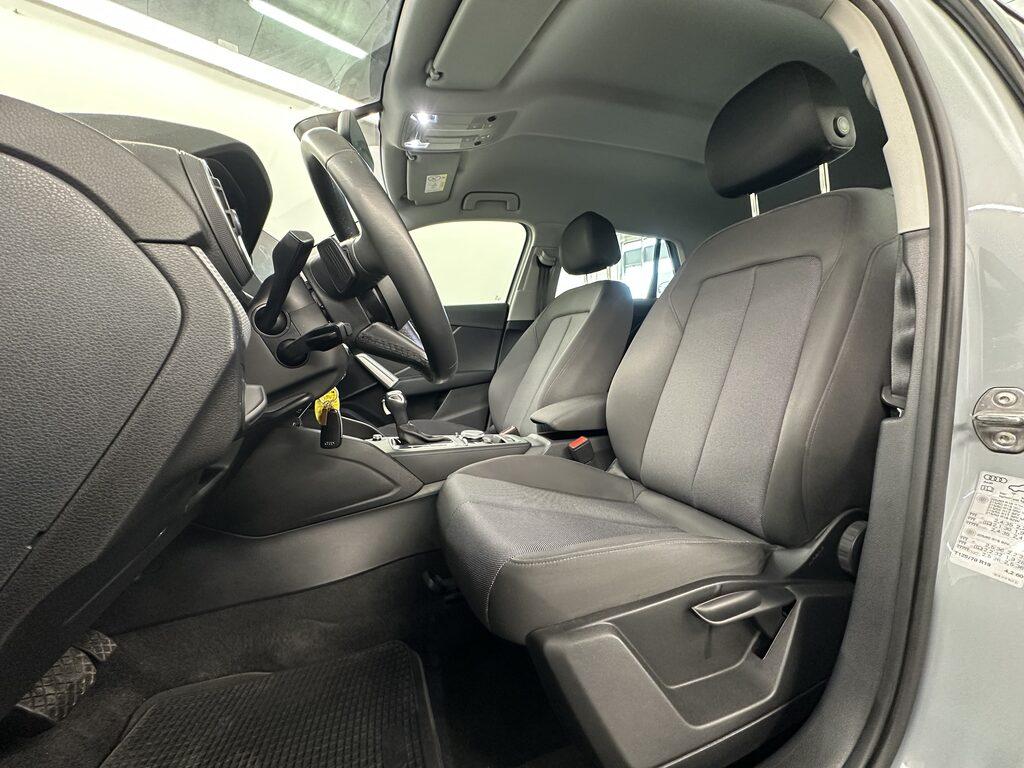 Audi Q2 35 1.5 tfsi Business s-tronic