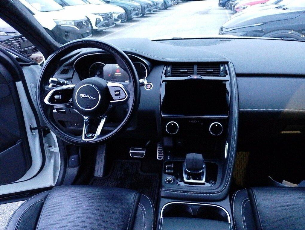 Jaguar E-Pace 2.0 D163 R-Dynamic SE awd auto