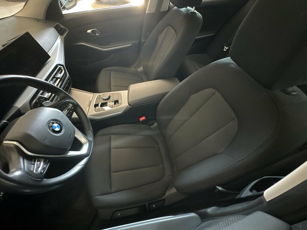 BMW Serie 3 316d Touring mhev 48V auto