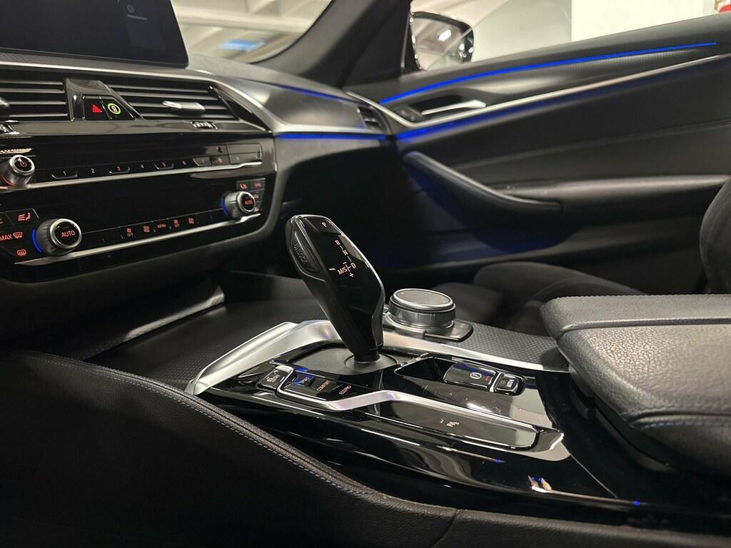 BMW Serie 5 520d Touring mhev 48V xdrive Msport auto