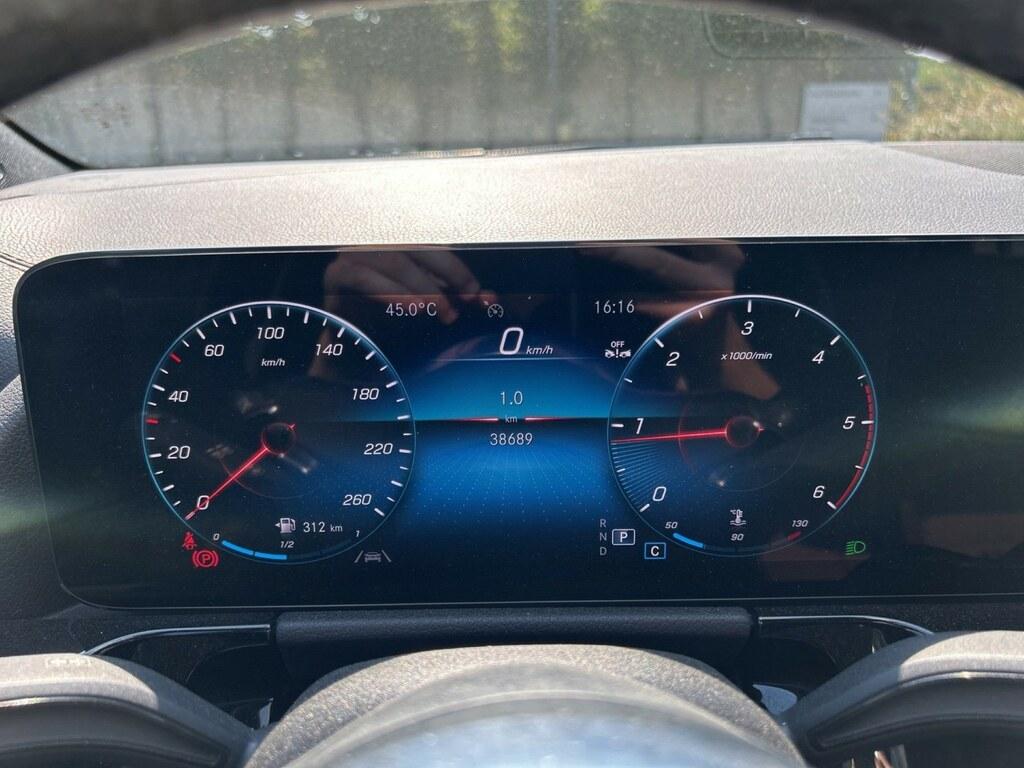 Mercedes GLA 200 d Premium auto