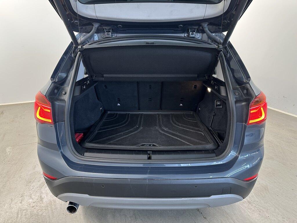 BMW X1 sdrive18d Business auto