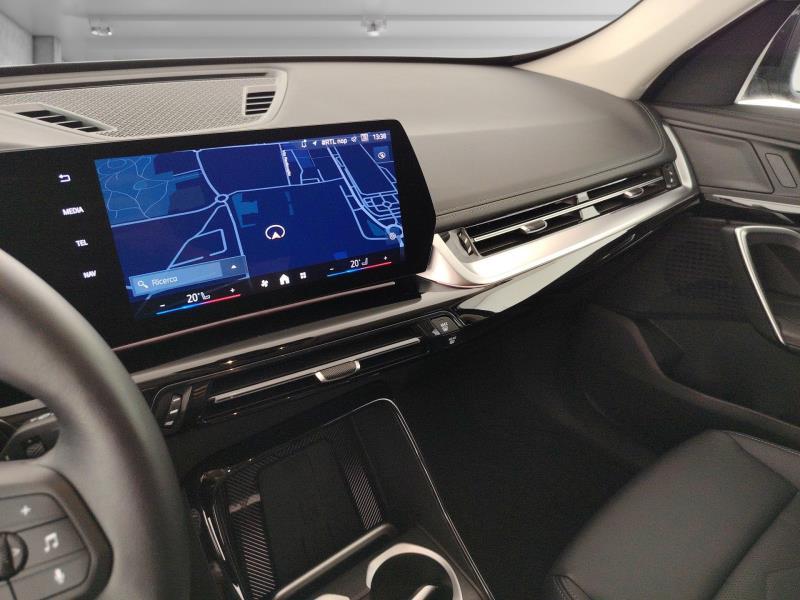 BMW iX1 edrive 20 X-Line