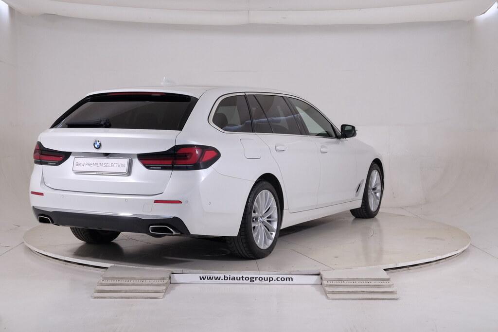BMW Serie 5 520d Touring mhev 48V Luxury auto