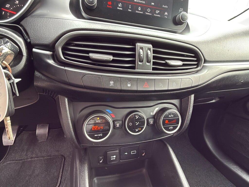 Fiat Tipo 5p 1.4 Lounge 95cv my20