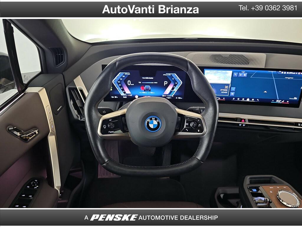 BMW iX xdrive50 pacchetto sportivo