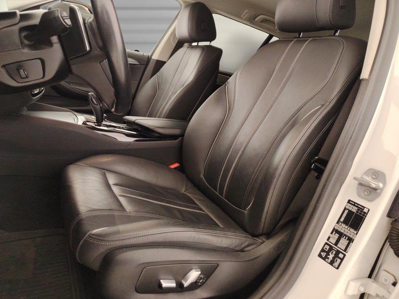 BMW Serie 5 520d Touring mhev 48V xdrive Luxury auto