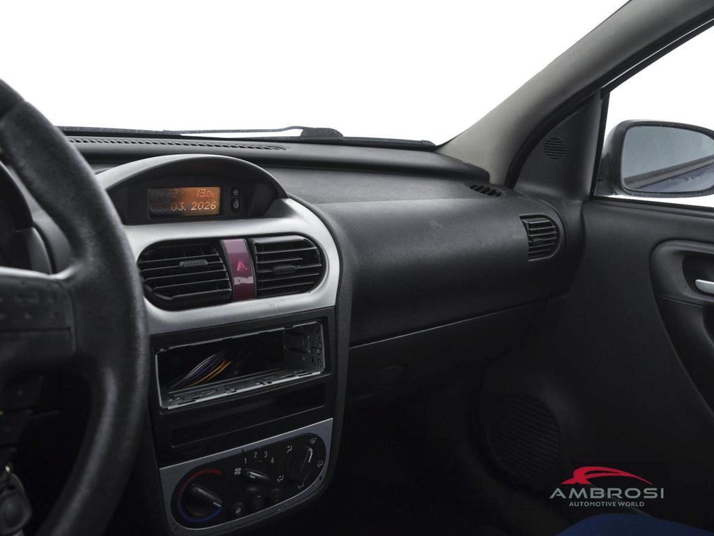 Opel Corsa 1.7 di Club (base) 5p