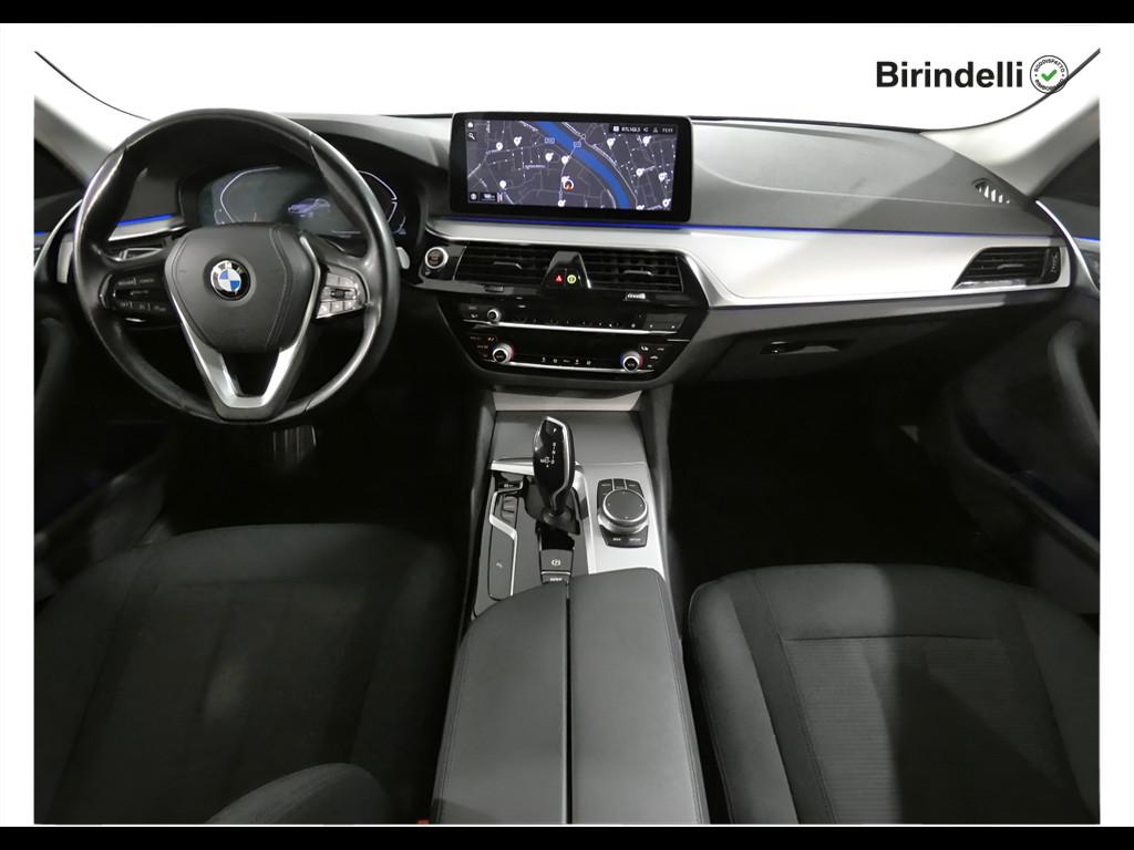 BMW Serie 5 520d mhev 48V Business auto