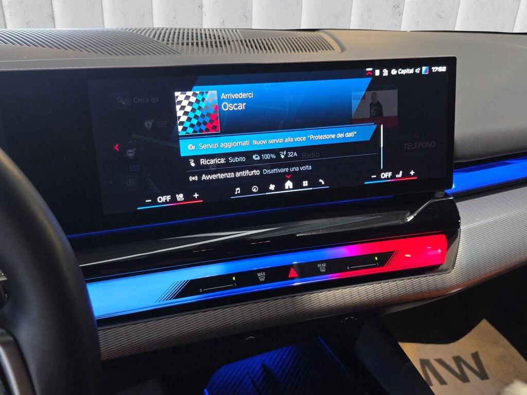 BMW M5 Touring 4.4 727cv auto