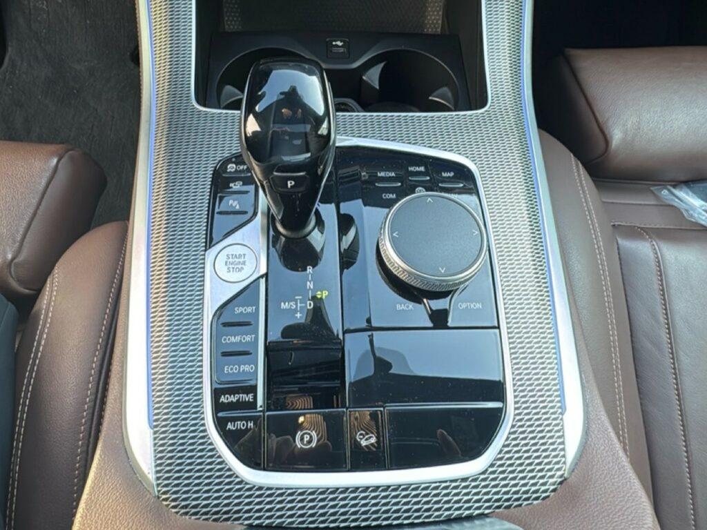 BMW X5 xdrive30d mhev 48V Msport auto