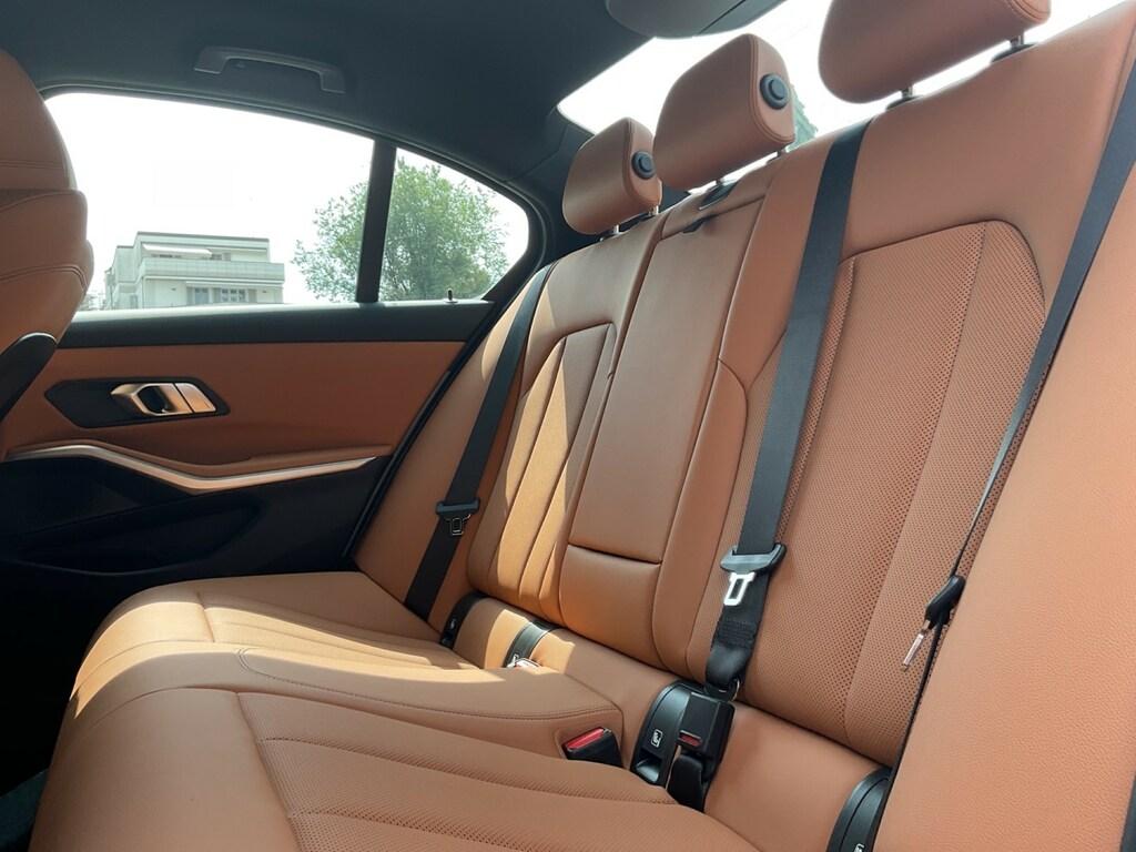 BMW Serie 3 320d mhev 48V Msport xdrive auto