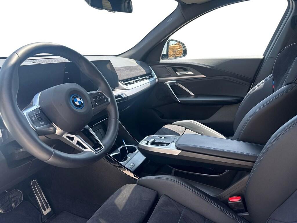 BMW iX2 edrive 20 MSport